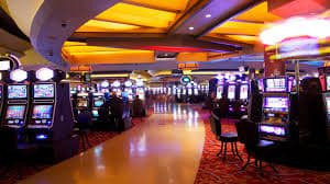 Live casino feature cards showing table themes and safe mobile habits